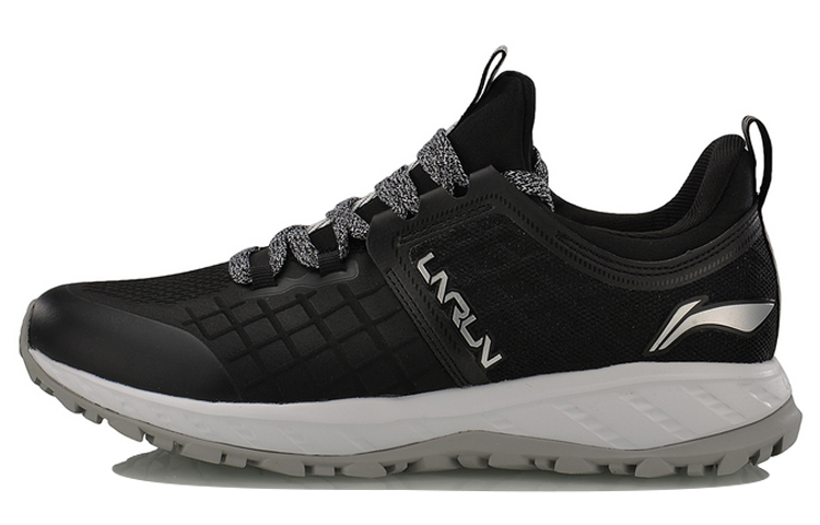 LiNing Li Ning Cloud 2017 Protective Edition One-piece woven synthetic leather fabric waterproof, wear-resistant, shock-absorbing, non-slip, lightweight low-top running shoes, women's black