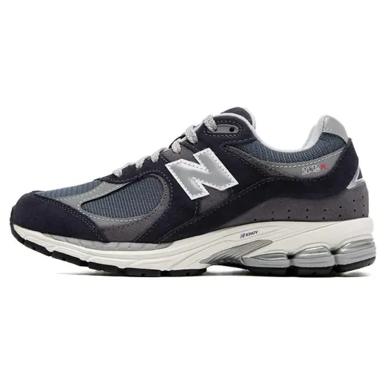 New Balance 2002R Gore-Tex Eclipse