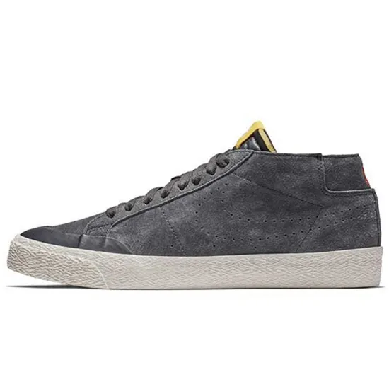 Nike SB Blazer Chukka Lance Mountain English Rose