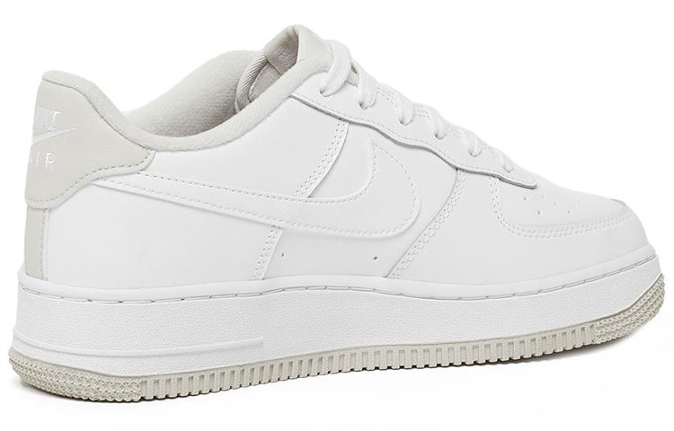 Nike Air Force 1 Low Skateboarding Shoes Women - 3