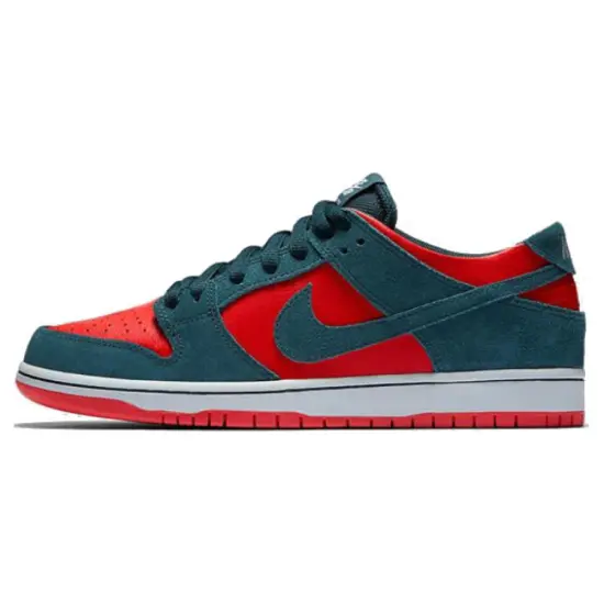 Nike SB Dunk Low Reverse Shark