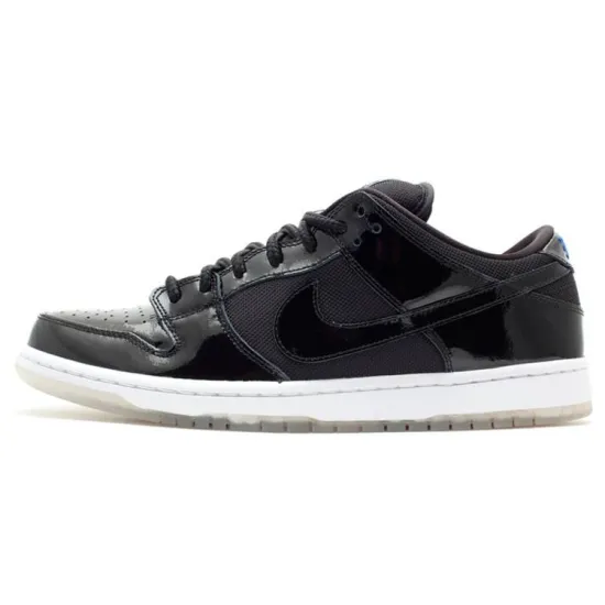 Nike SB Dunk Low Space Jam