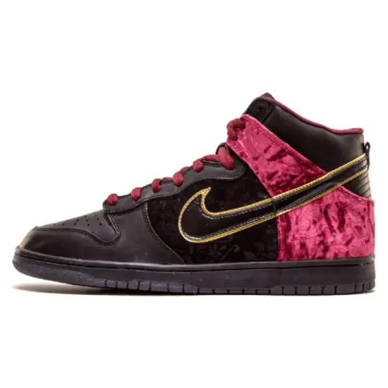 Nike Dunk High Premium SB Bloody Sunday