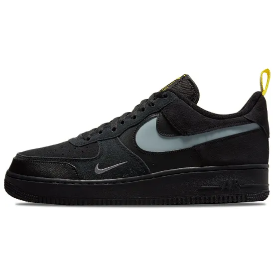 Nike Air Force 1 Low Cut Out Swoosh Black