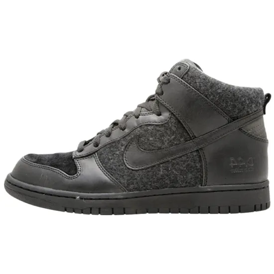 Nike Dunk High Supreme Spark