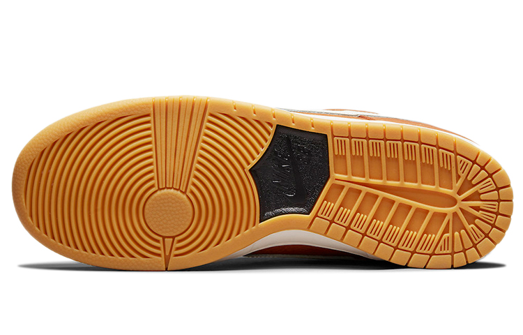 Nike Dunk SB Low Dark Russet
