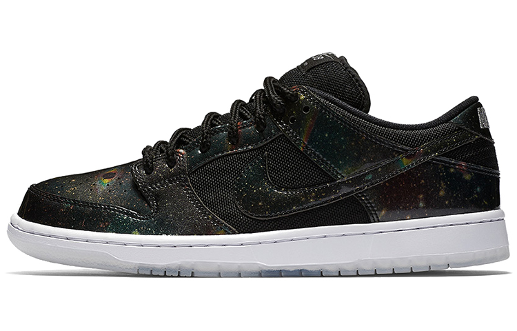 Nike Dunk SB Low 420 Intergalactic