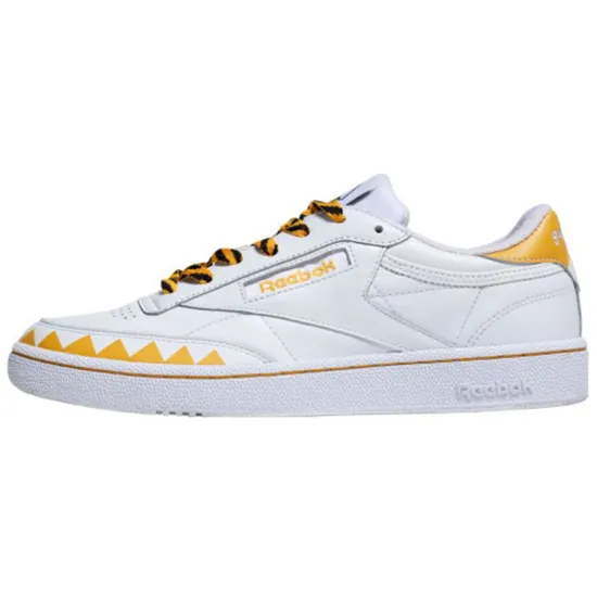 Reebok Club C  Sanrio X  85 'Gudetama'