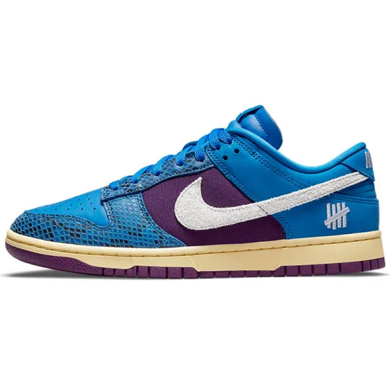 Nike Dunk Low Undefeated 5 On It Dunk Vs. AF1