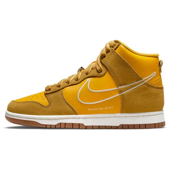 Nike Dunk High First Use University Gold Women's