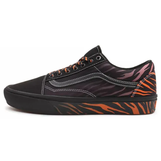 Vans Discovery Inc X Comfycush Old Skool 'Project Cat'