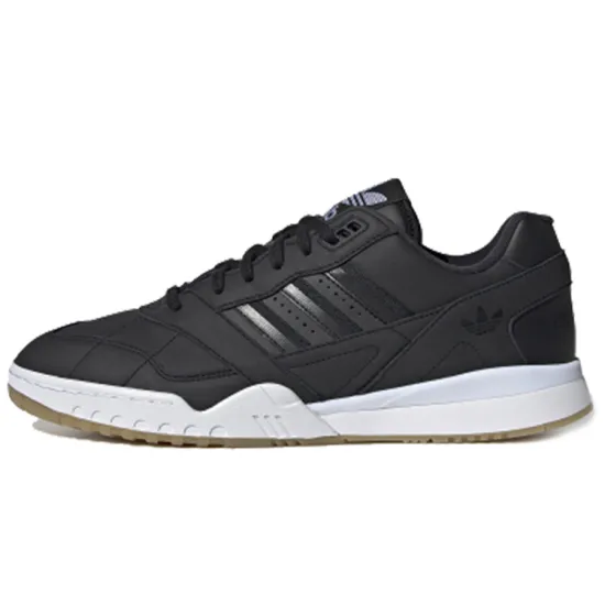 Adidas A.R. Trainer Core Black