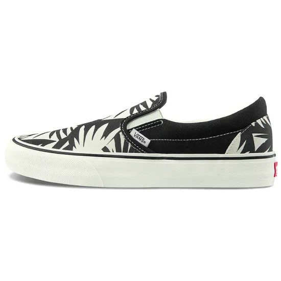 Vans Slip-on Skateboarding Shoes Unisex Low-top Black/white