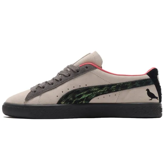 PUMA Suede Atmos Staple