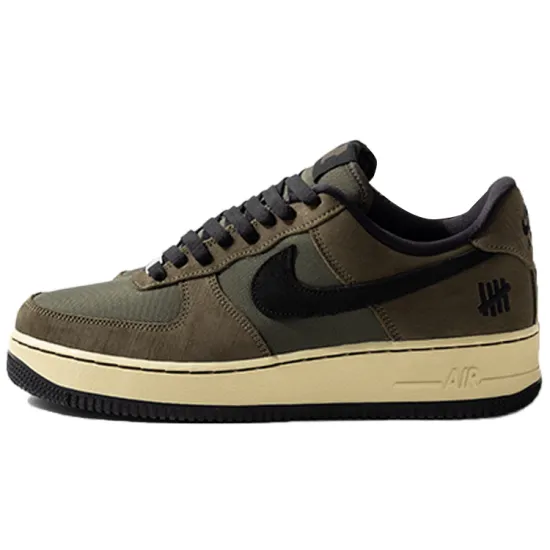 Nike Air Force 1 Low SP Undefeated Ballistic Dunk Vs. AF1