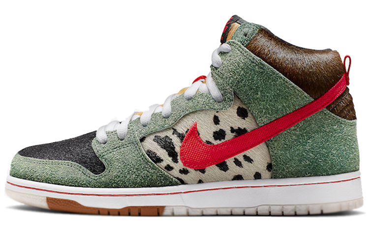 Nike Dunk SB High Dog Walker