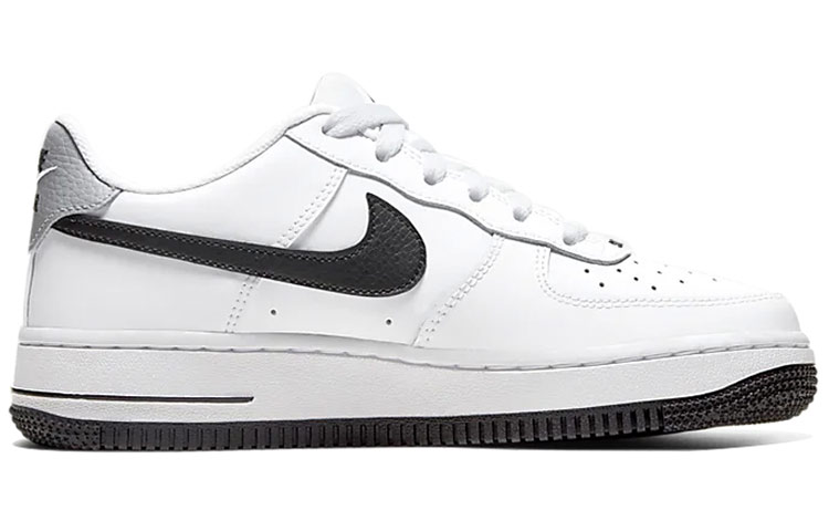 Nike Air Force 1 Low Skateboarding Shoes Women - 2