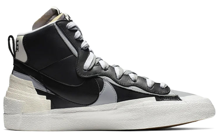 Nike x sacai blazer white deals