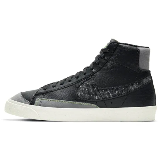 Nike Blazer Mid '77 Vintage Black Light Bone