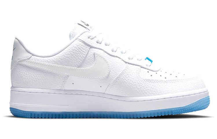 Nike Air Force 1 07 LX UV