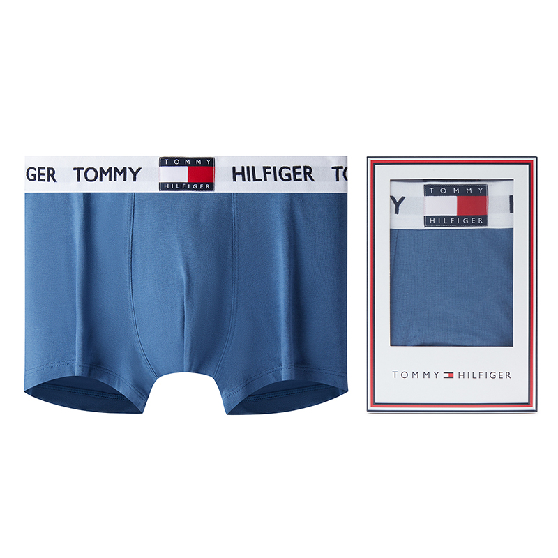 Tommy Hilfiger   1