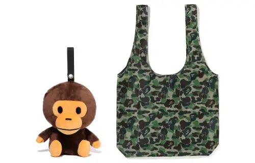 A BATHING APE Plush doll, camouflage pendant, ecological multicoloured bag, material, men's style