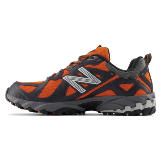 New Balance 610v1 Meshed Sneakers