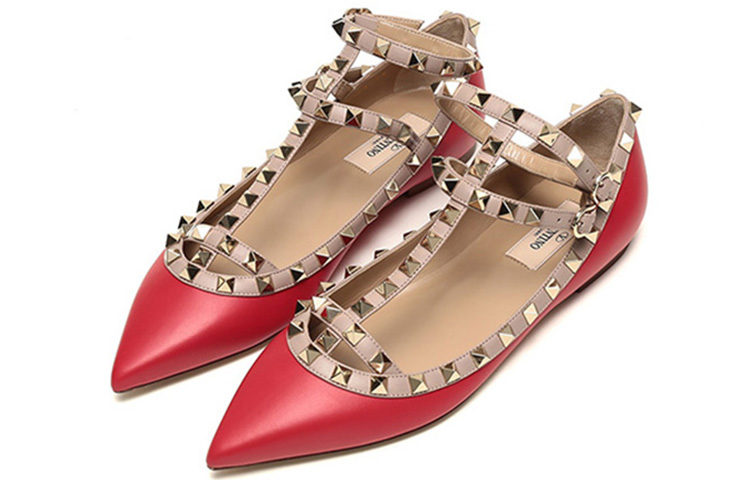 Valentino Rockstud