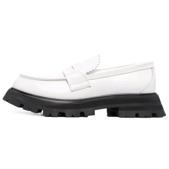 Alexander McQueen Wander Loafer White Black Women's