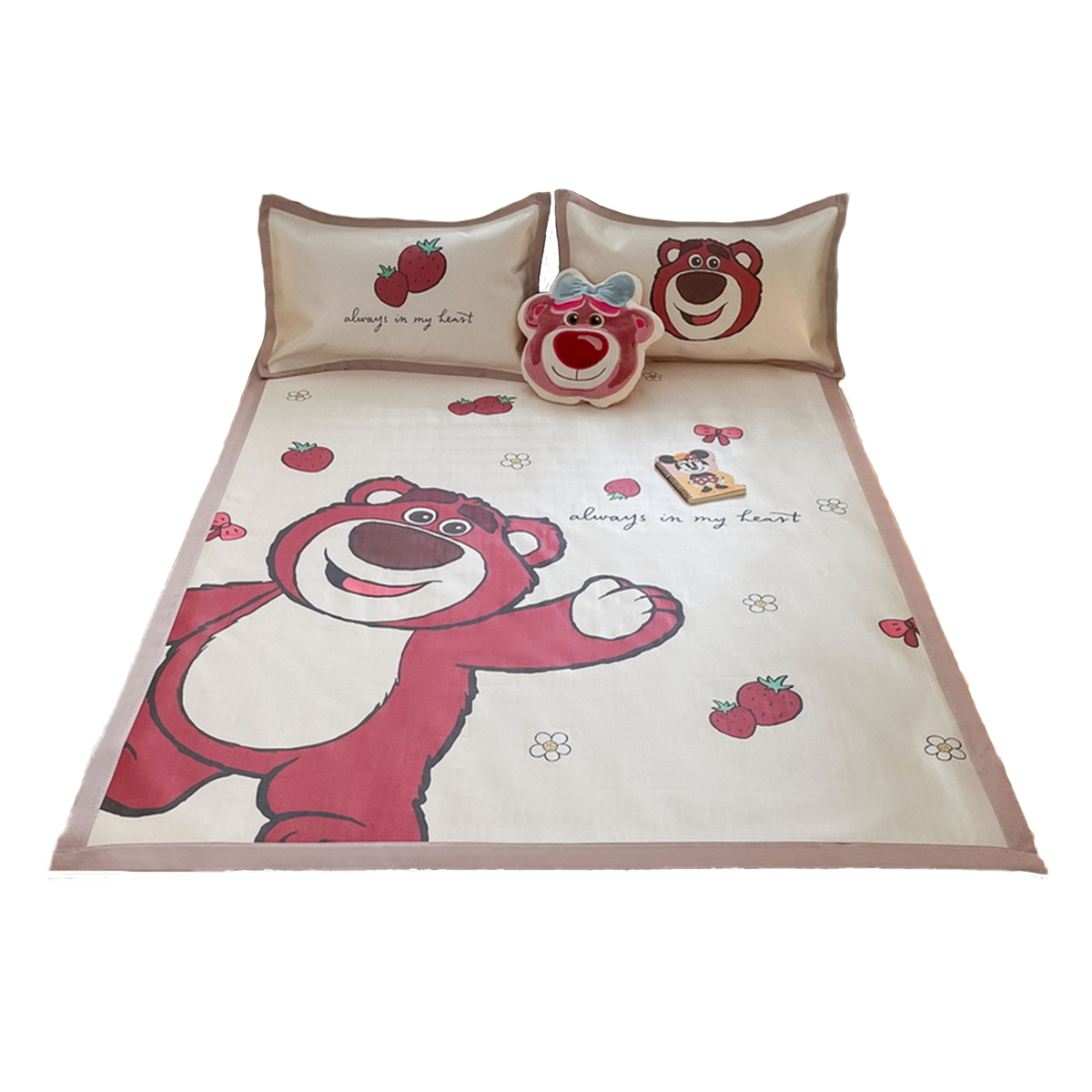 Disney Disney Strawberry Bear Mat IP Peripheral