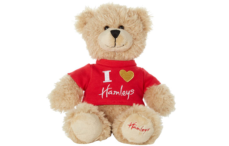 Медвежонок с сердечком игрушка. Plan toys игрушки логотип. Плюшевые игрушки. Мишка с сердечком. Игрушка медведь с сердцем.