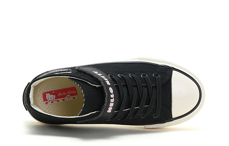Hello Kitty FW23