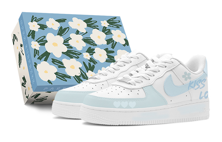 Nike Air Force 1 Low Kiss Love GS