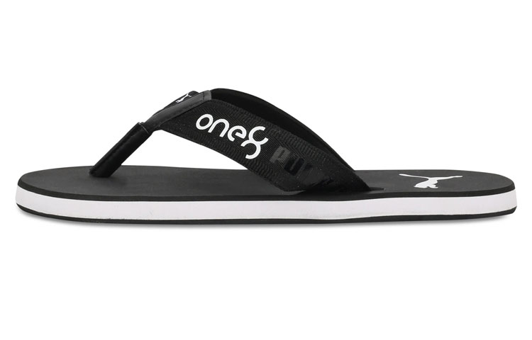 Puma X One8 Virat Kohli Breeze Gu black and white slippers