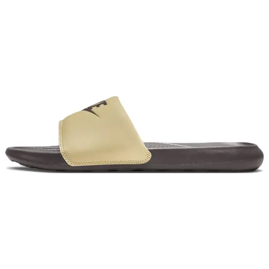 Nike Victori One Flip-flops Men Wheatgrass Green/baroque Brown