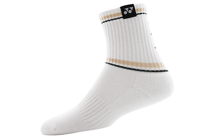 YONEX