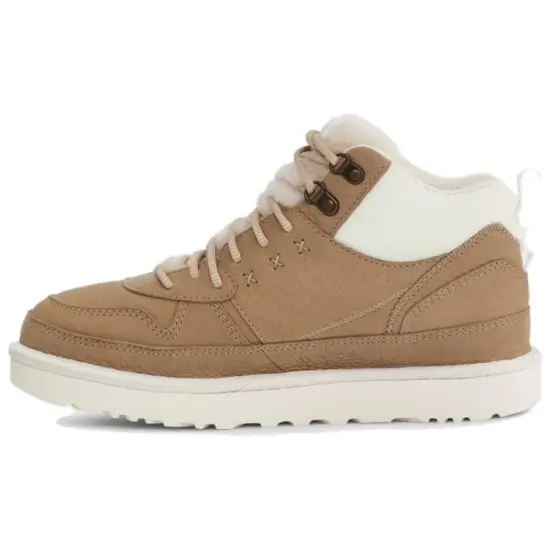 UGG Highland- Lifestyle Shoes Women's Low-top Sand