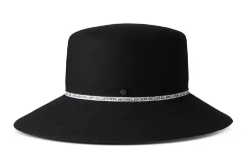 Maison Margiela New Kendall collapsible hat