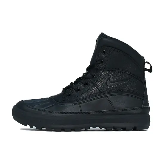 Nike Woodside 2 Triple Black
