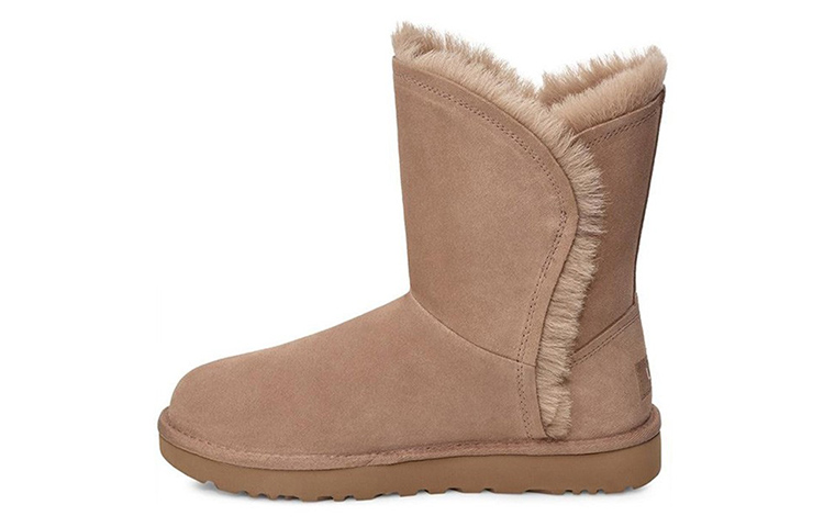 UGG CLASSIC SHORT