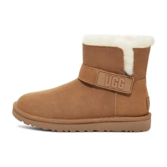 UGG Snow Boots Women's Chestnut