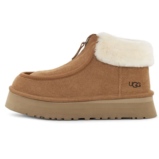 UGG Snow Boots Women's Chestnut