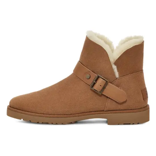 UGG Snow Boots Women's Chestnut