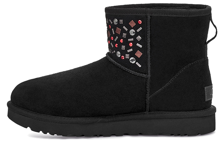 UGG Classic Mini Stud II