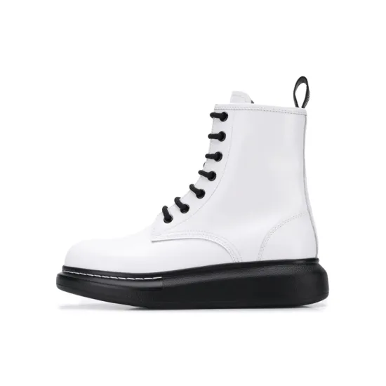Alexander McQueen Glossed-Leather Platform Ankle Boot White Black Women's
