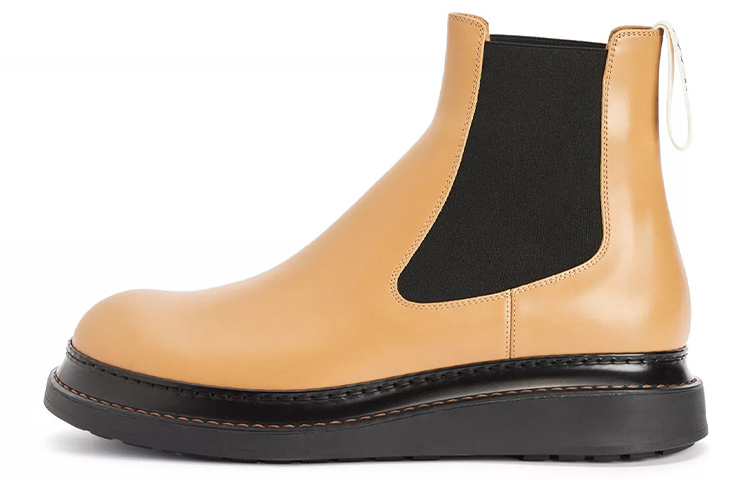 Челси Loewe