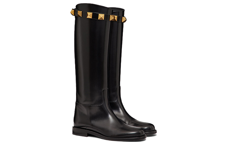 Valentino Roman Stud
