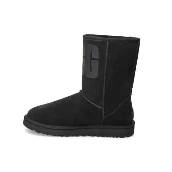 UGG CLASSIC SHORT Snow Boots Women's Black