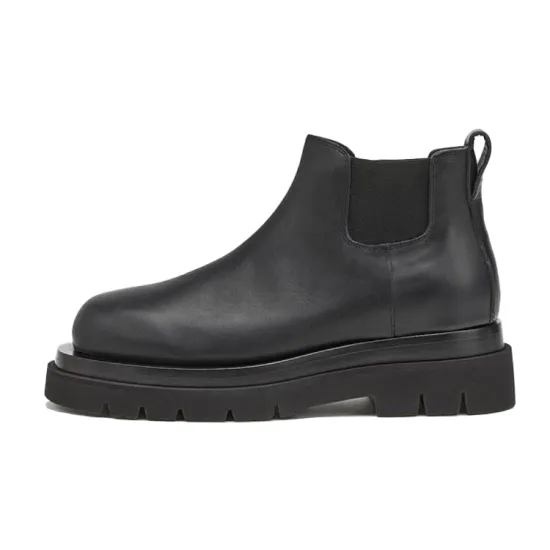 Bottega Veneta Lug Chelsea Boots Women's Black