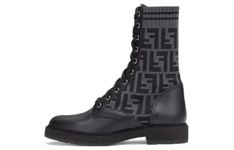 Короткие ботинки и ботильоны Fendi